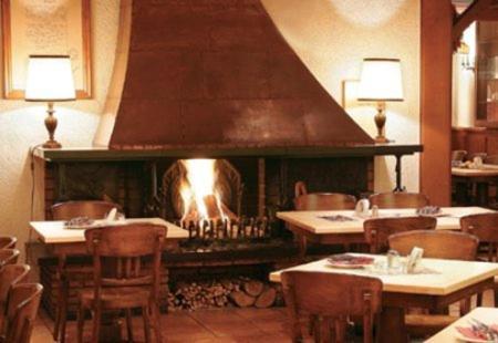 Hotel Restaurant Höttche Dormagen Extérieur photo